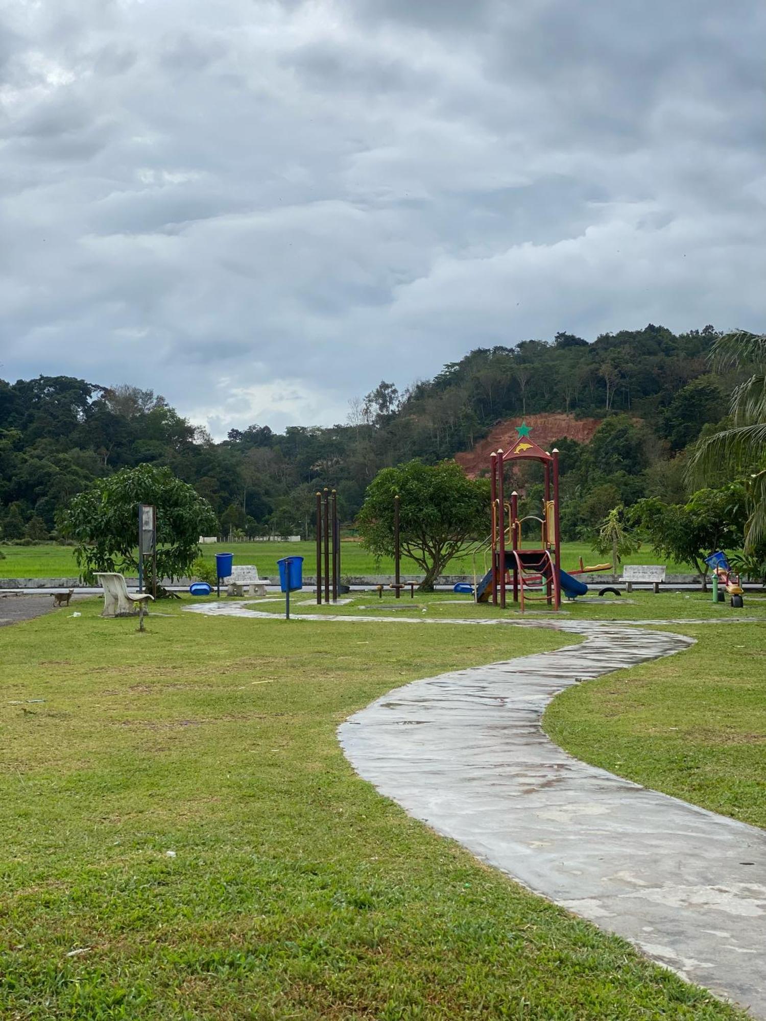 Homestay Desa Tikam Batu Sungai Petani Exterior foto